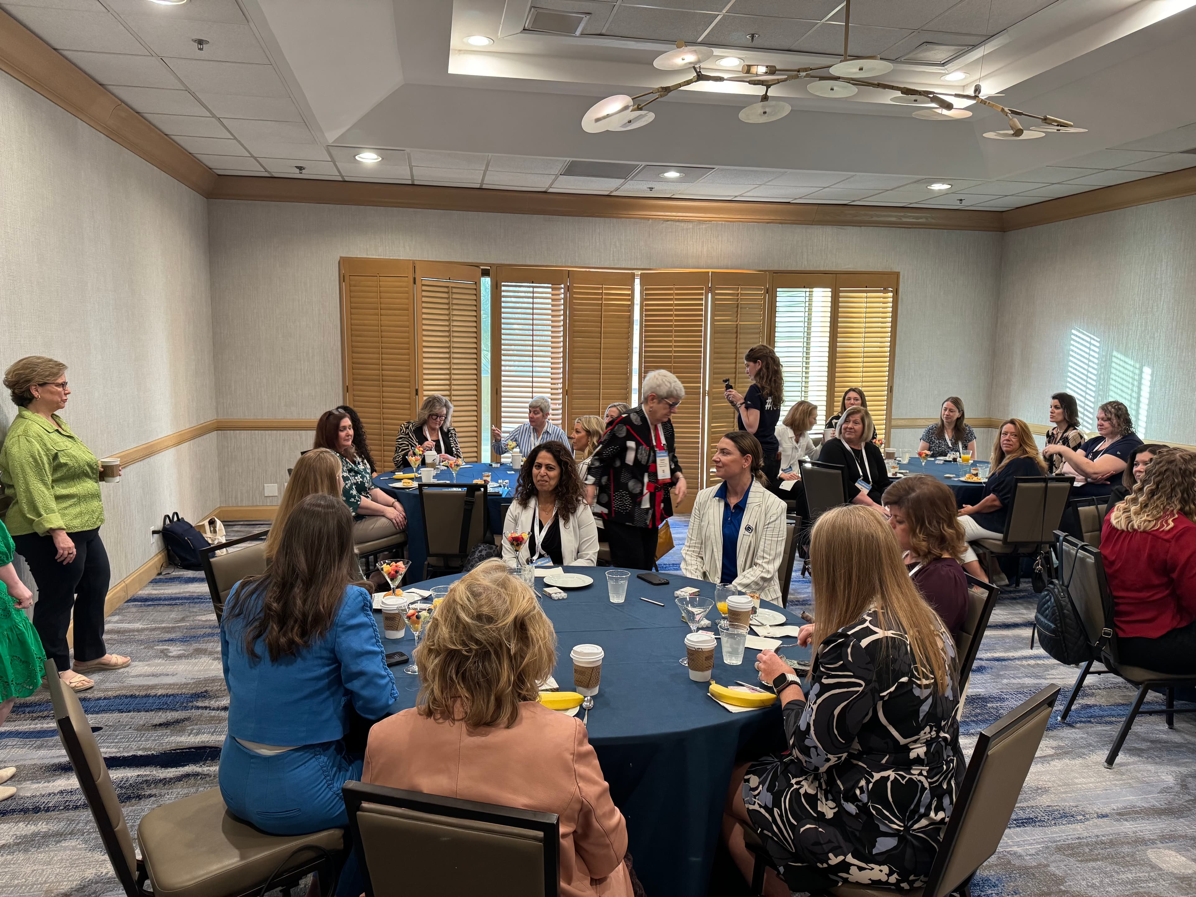 Service Executive Council — photo IMG_2904